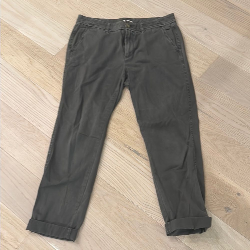 J Crew Grey Mid Rise Ankle Length Chino Pants size 0